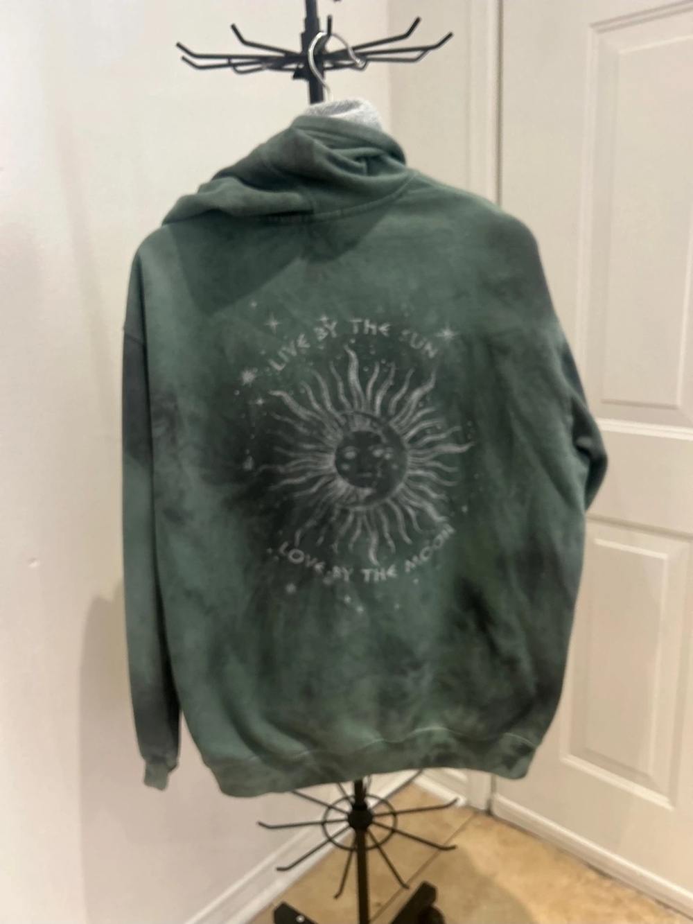 Full Tilt Green Tie Dye Pullover Hoodie H&M Size L